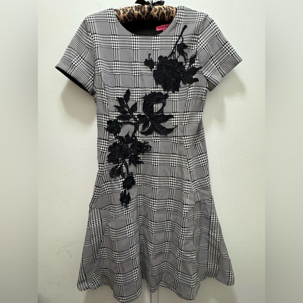 Betsey Johnson Black And White Plaid Dress with floral appliqué Size 4